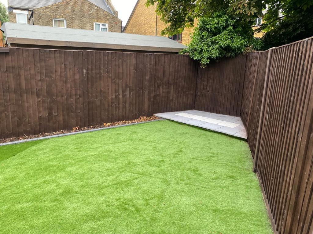 דירות Catford London Flat With Garden מראה חיצוני תמונה